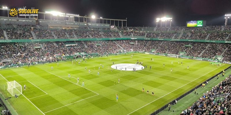 Nhận định Elche vs Osasuna 03h00 14/02: Quà Valentine đặc biệt từ La Liga tại sân Manuel Martínez Valero